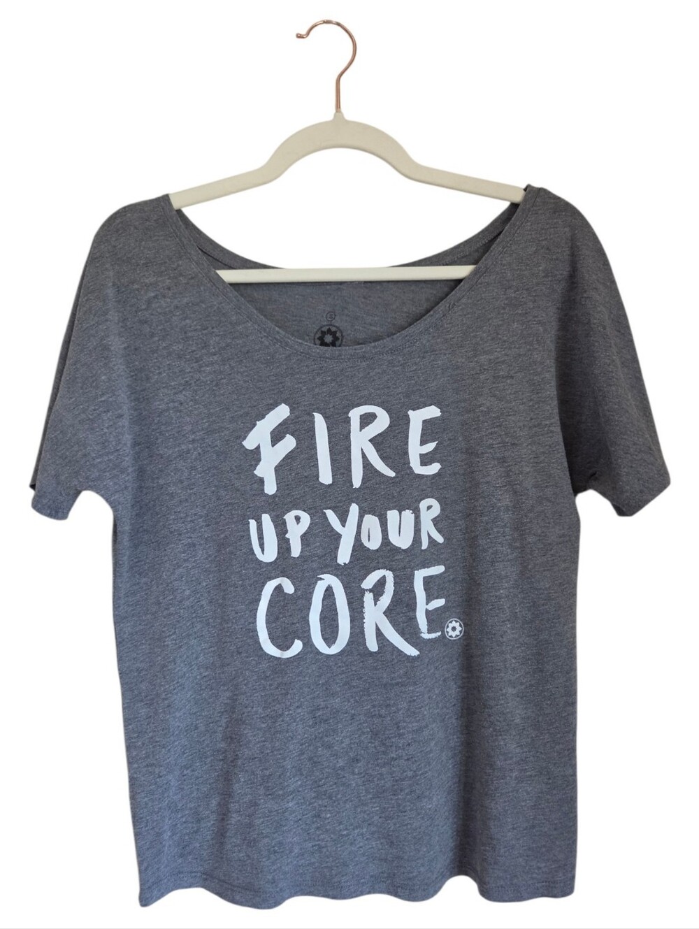 club pilates fire up your core gray athletic short sleeve top size S